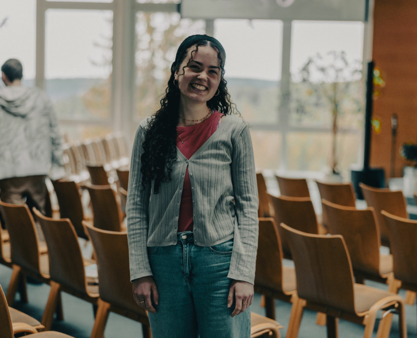 Student of the European Theological Seminary is smiling into the camera